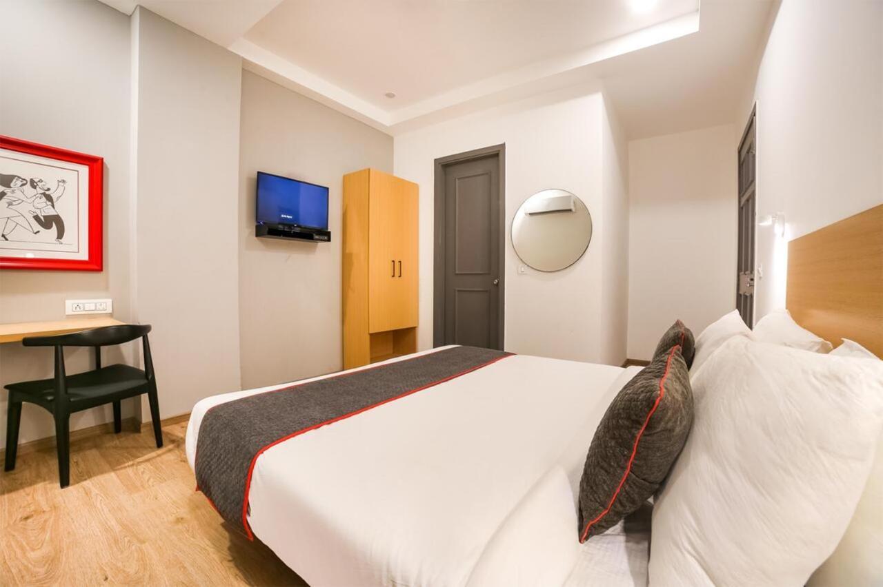 Hotel Admire Inn "Atta Market, Noida Sector 18" 외부 사진