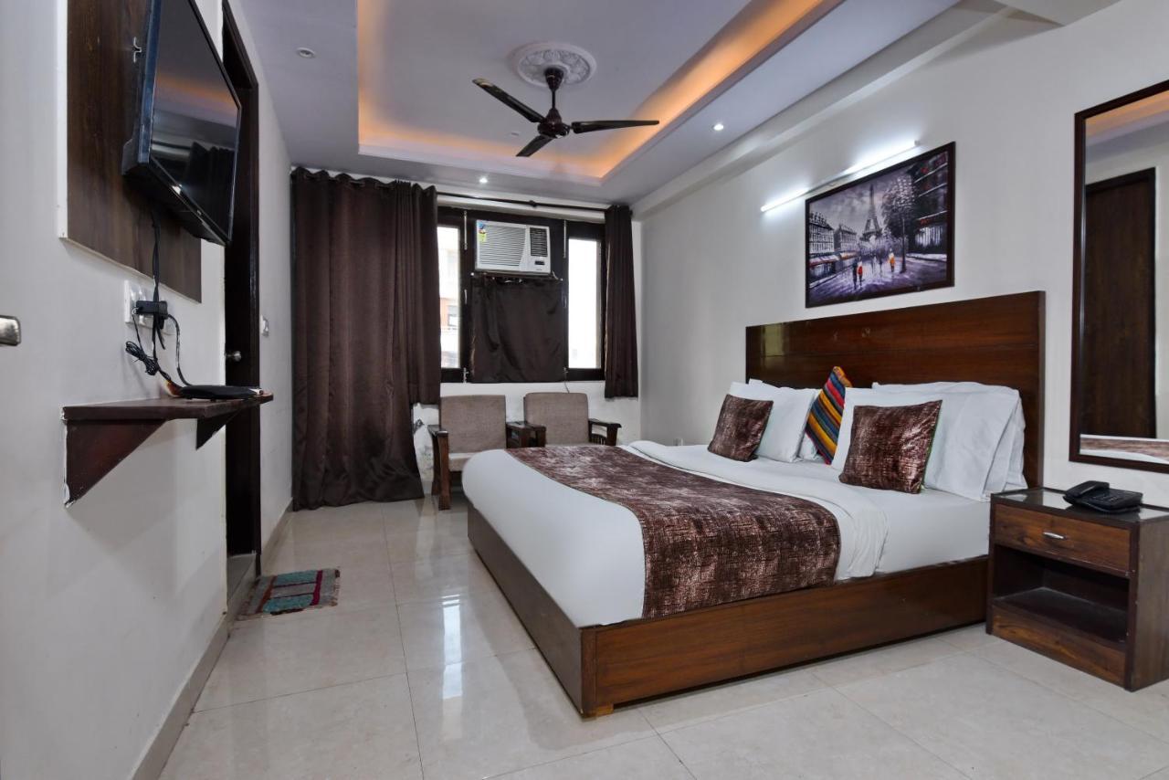 Hotel Admire Inn "Atta Market, Noida Sector 18" 외부 사진