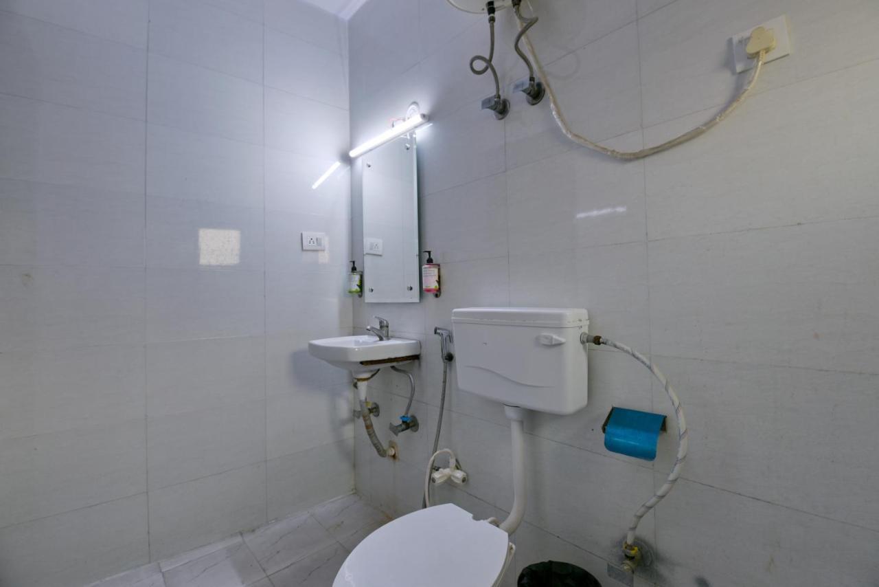 Hotel Admire Inn "Atta Market, Noida Sector 18" 외부 사진